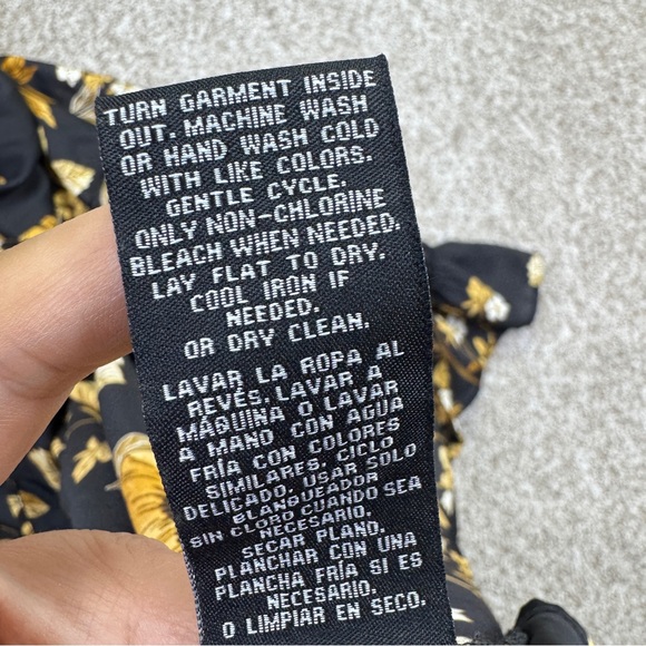 Zac & Rachel Black with Beige Floral Top size 2X - Picture 14 of 14